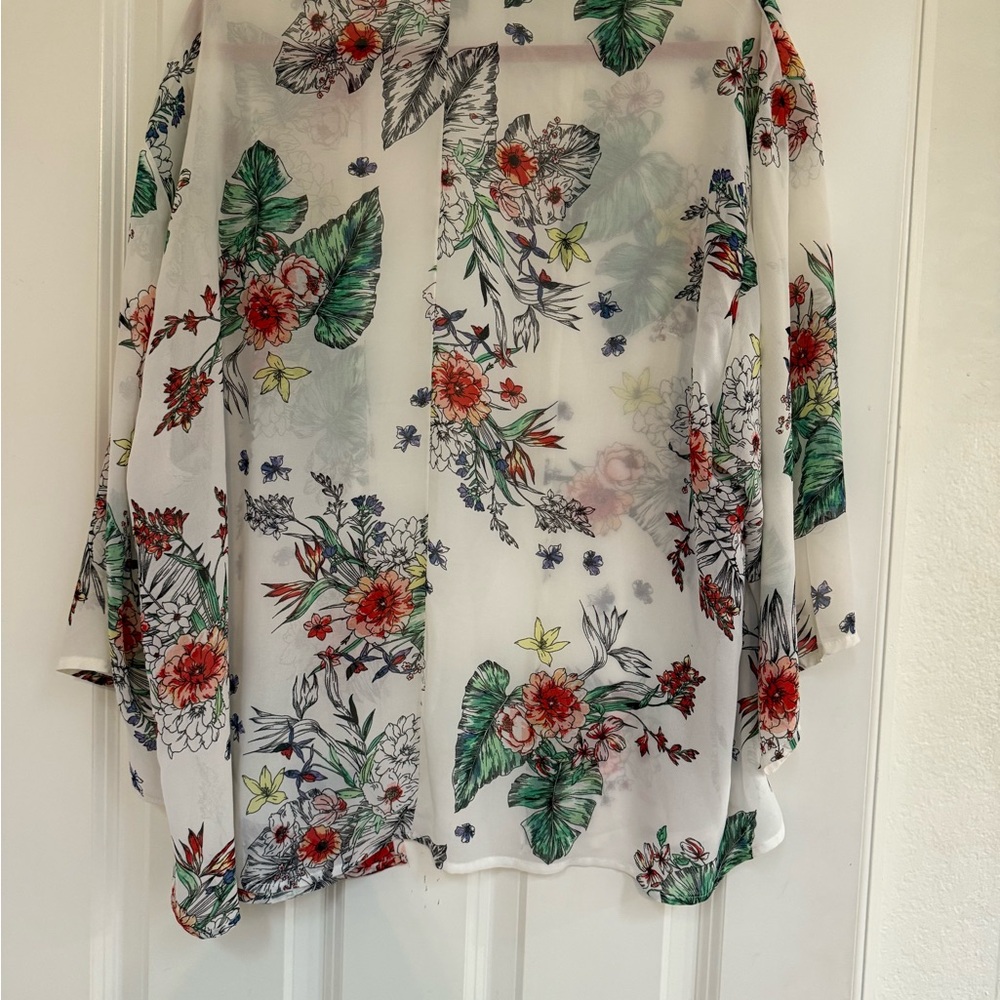 Torrid Floral Sheer Kimono Blouse - Picture 4 of 4